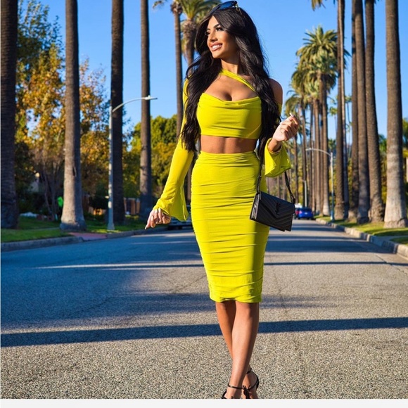 Oh Polly Lime Asymmetrical Dress - Picture 2 of 3